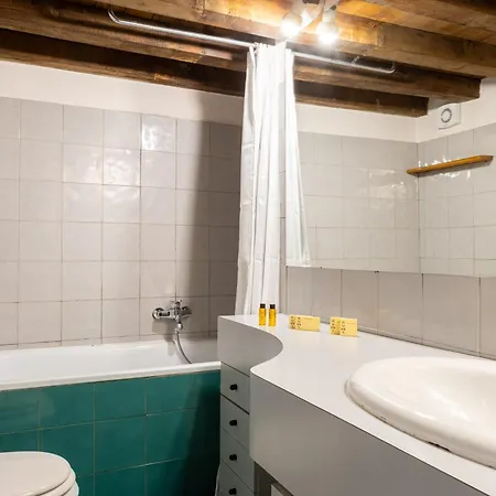 View Apartamento *